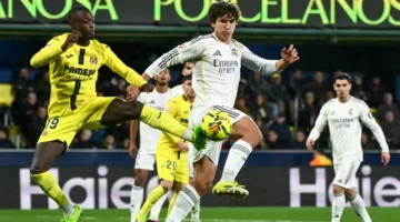 أزمة في فالنسيا.. استبعاد مفاجئ لنجم الفريق قبل مواجهة ريال مدريد المرتقبة بالليجا